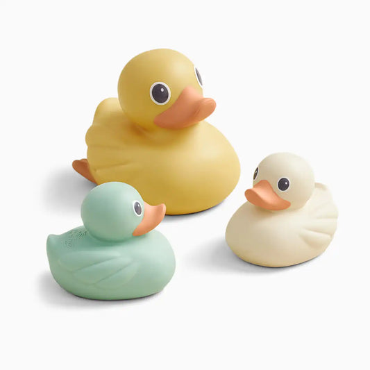 Itzy Ducky Family Bath Toys